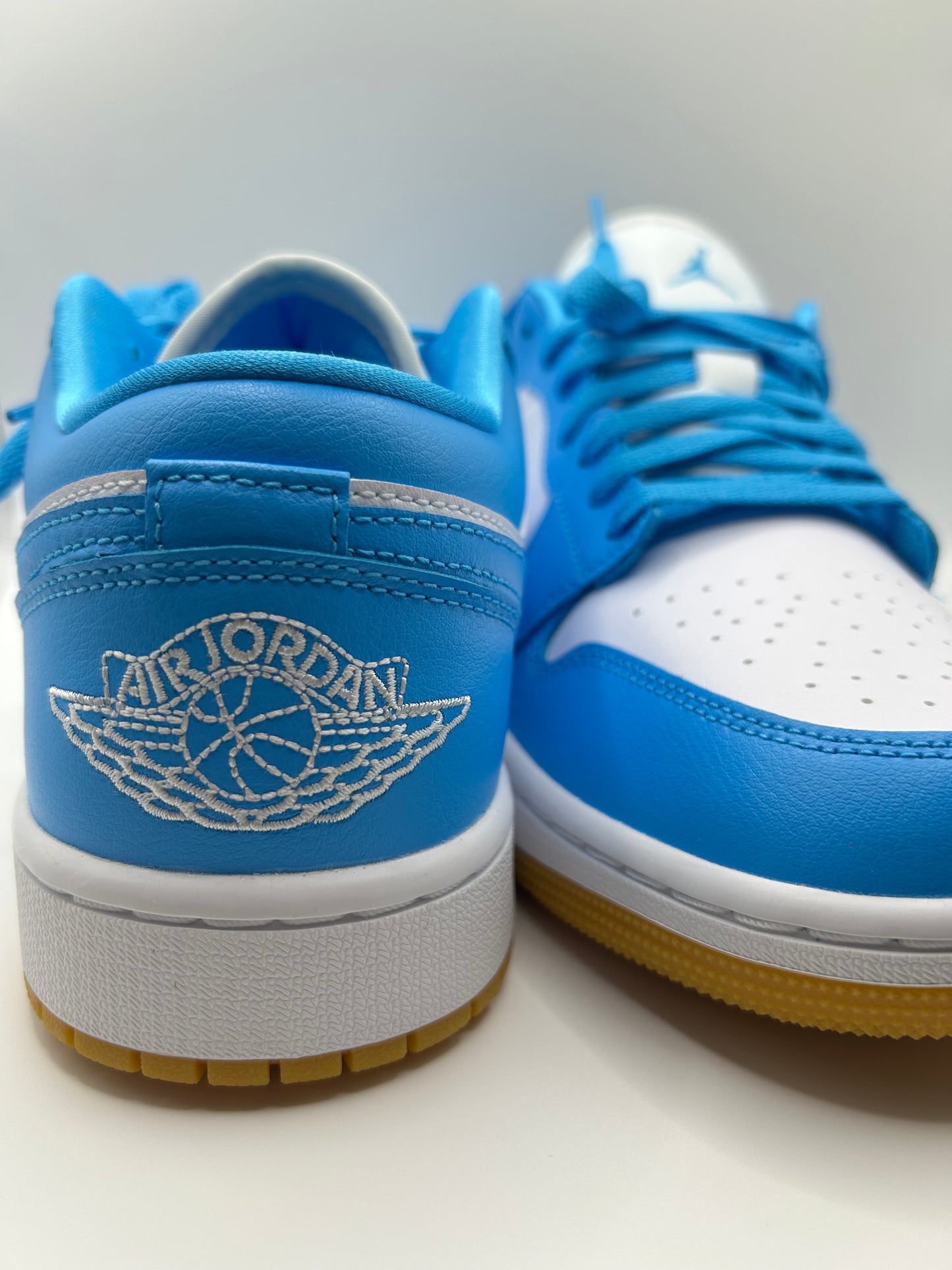 Air Jordan 1 Low